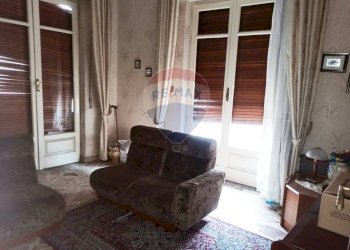 Soggiorno - Appartamento Via Consolazione
 
32, Aci Catena - foto 10