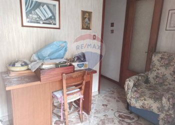 Sala da pranzo - Appartamento Via Consolazione
 
32, Aci Catena - foto 12