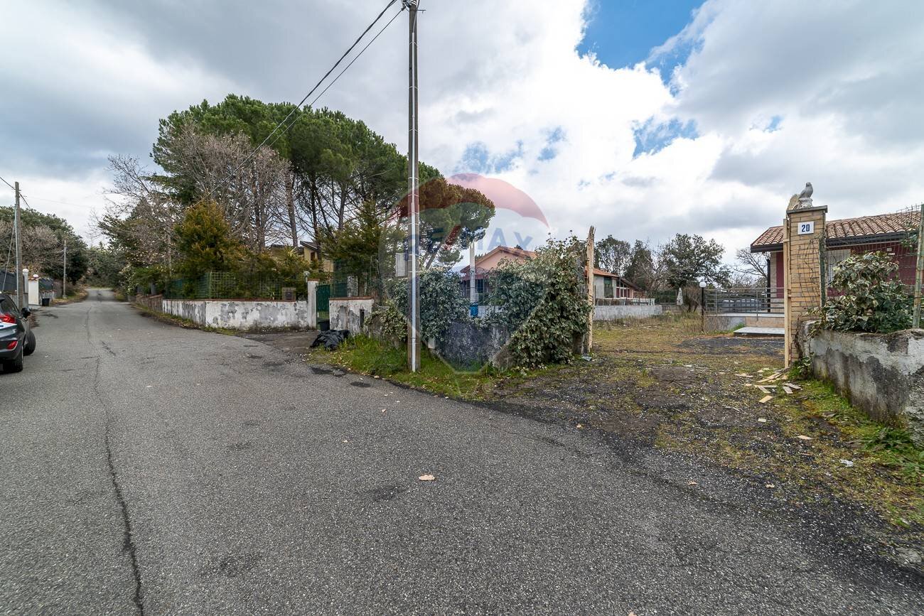 Edificio all\'aperto - Villa Via Bianca di Navarra
 
20, Pedara - photo 3