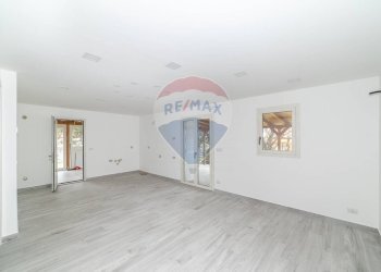 Stanza vuota - Villa Via Bianca di Navarra
 
20, Pedara - foto 13