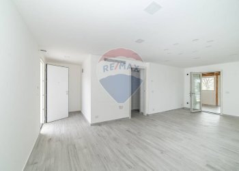 Stanza vuota - Villa Via Bianca di Navarra
 
20, Pedara - foto 14