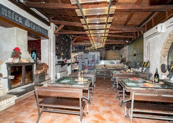 Foto 2 - Locale Commerciale l'antica stazione, Enna - foto 2