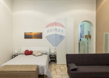 Camera / camera da letto - Trilocale Via San Nicolo' Al Borgo
 
21, Catania - foto 3