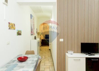 Cucina - Trilocale Via San Nicolo' Al Borgo
 
21, Catania - foto 7