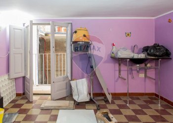 Camera / camera da letto - Trilocale Via San Nicolo' Al Borgo
 
21, Catania - foto 13