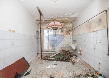 Stanza vuota - Casa indipendente via Mannelli
 
128, Caltagirone - foto 7