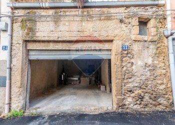 Parcheggio - Casa indipendente via Mannelli
 
128, Caltagirone - foto 14