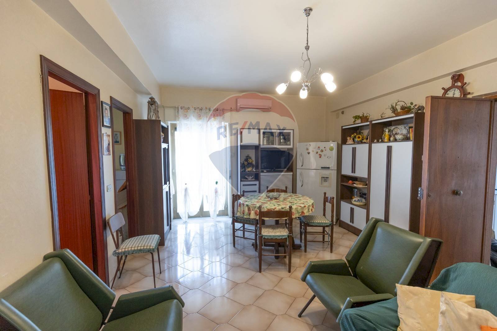 Sala da pranzo - Trilocale via Enrico Toti
 
12/f, Acireale - foto 3