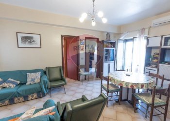 Sala da pranzo - Trilocale via Enrico Toti
 
12/f, Acireale - foto 8