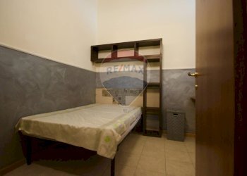 Camera / camera da letto - Magazzino Via Dei Rogazionisti
0, Roma - foto 13