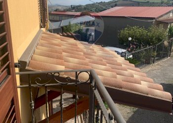 Balcone - Villa Contrada Vassallaggi
 
snc, San Cataldo - foto 23