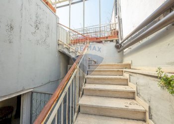 Scale - Casa indipendente via Santa Lucia
 
49/57, Mascalucia - foto 12