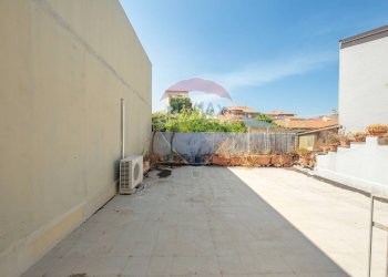 Terrazza - Casa indipendente via Santa Lucia
 
49/57, Mascalucia - foto 14