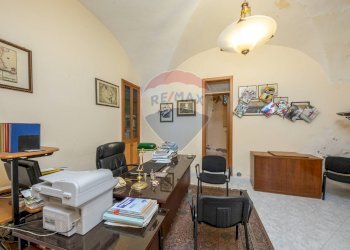 Ufficio - Casa indipendente via Santa Lucia
 
49/57, Mascalucia - foto 19