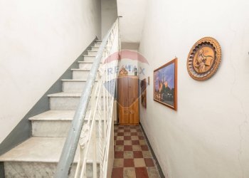 Scale - Casa indipendente via Santa Lucia
 
49/57, Mascalucia - foto 35