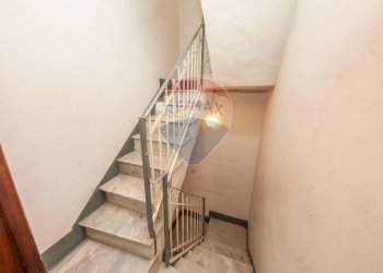 Scale - Casa indipendente via Santa Lucia
 
49/57, Mascalucia - foto 40