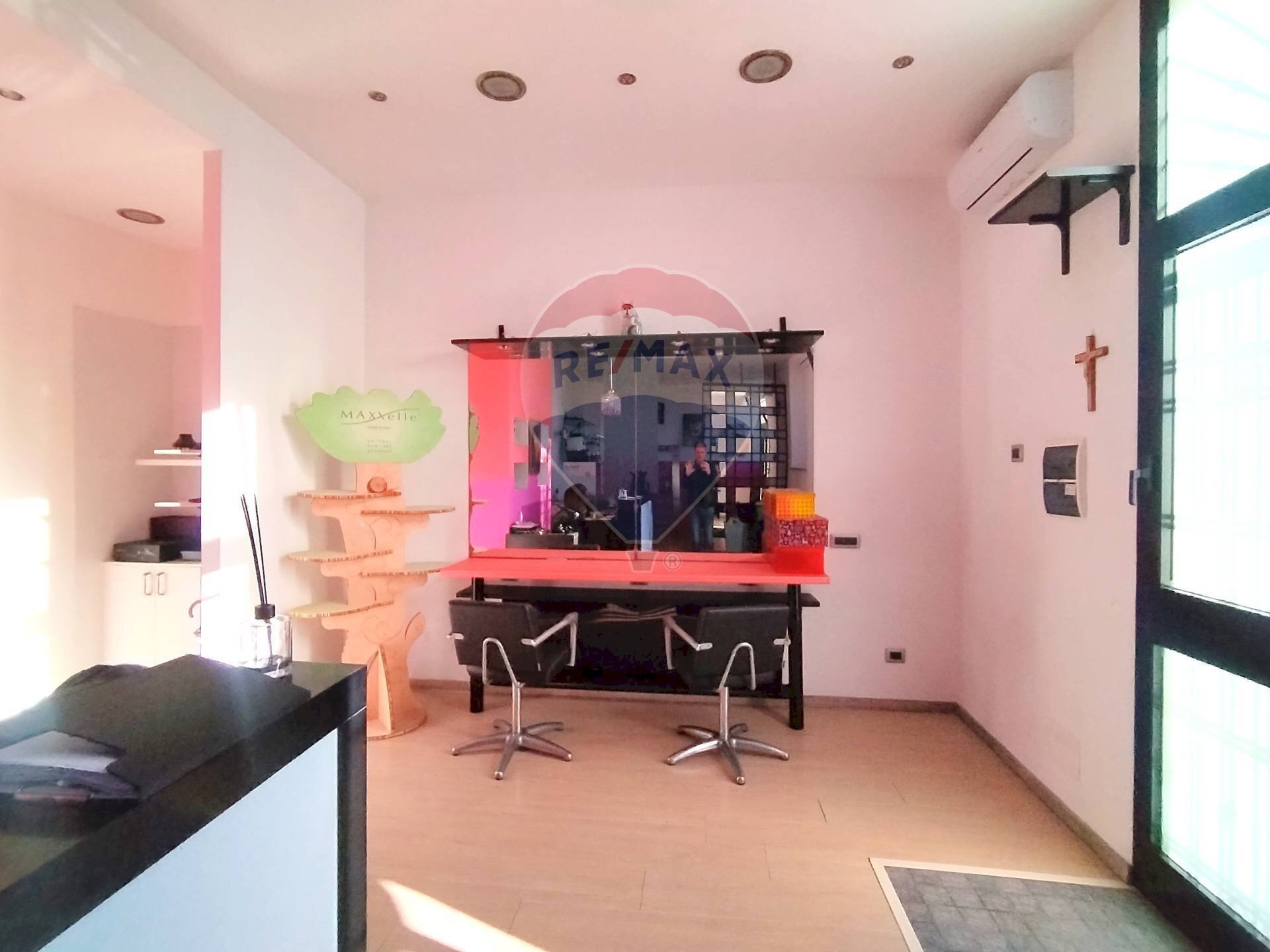 Ufficio - Laboratorio PIAZZA GIOVANNI XXIII
 
32-33, Osimo - foto 3