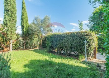 Giardino - Quadrilocale Madonna del Cavalluzzo
 
snc, Manciano - foto 5