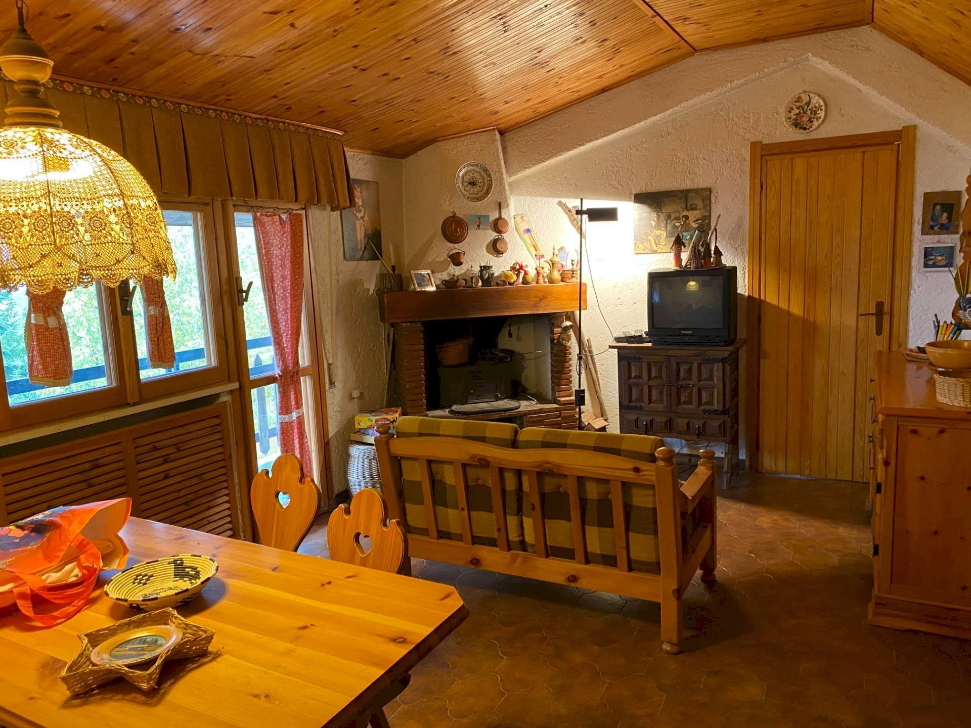 soggiorno - Four-room apartment Via San Grato, Viola - photo 3