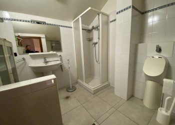 secondo bagno - Appartamento Corso Italia
 
2, Mondovì - foto 22