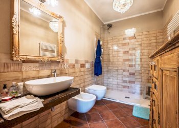 Foto 15 - Casa indipendente Strada Brosia
 
15, Castiglione Tinella - foto 15