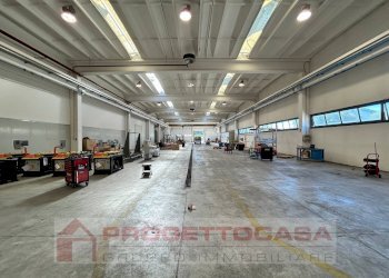 Foto 4 - Shed Via Ottantunesima Strada, Monteprandone - photo 3