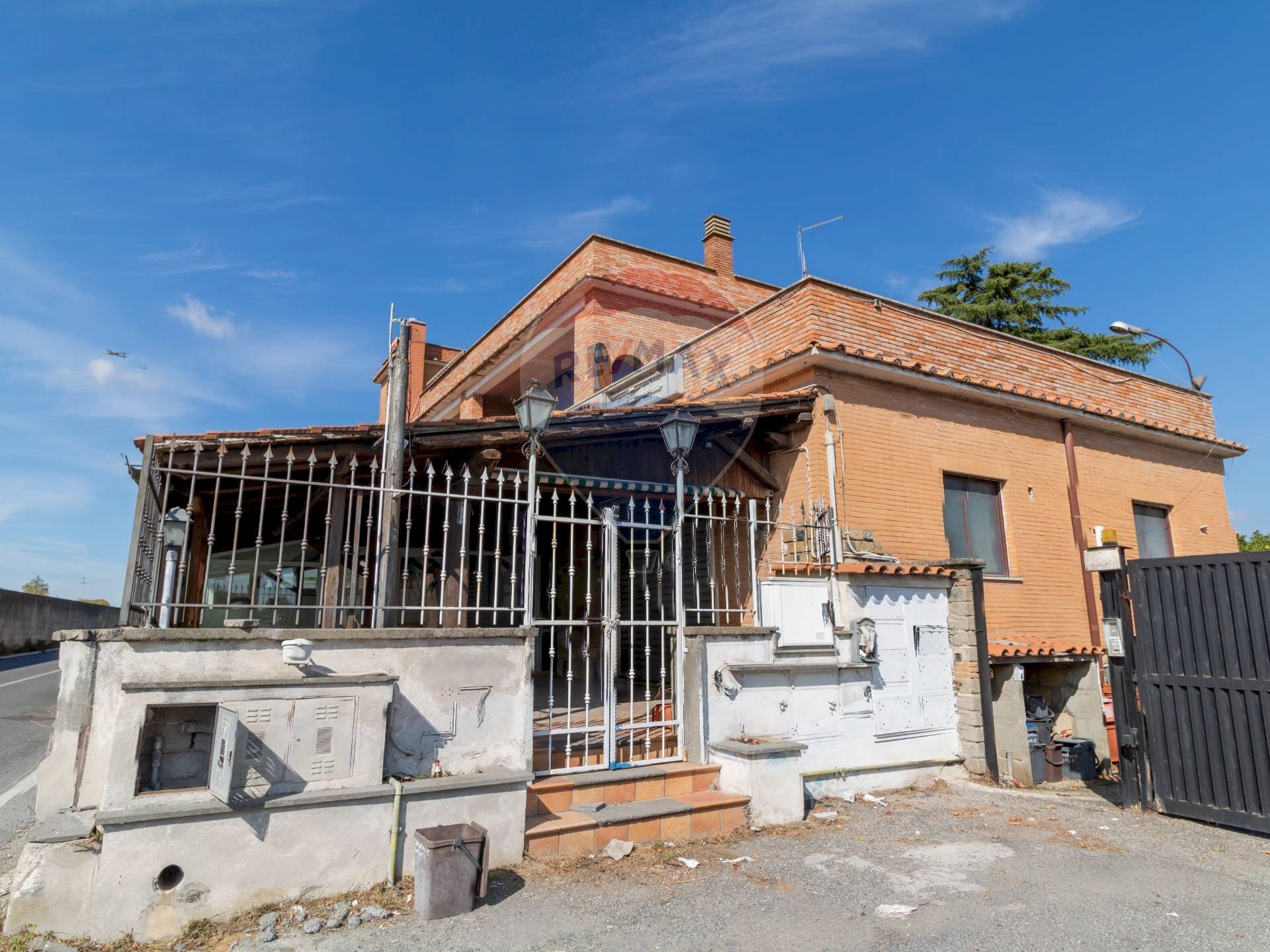 Casa all\'aperto - Casa indipendente VIA ARTURO POMPEATI LUCHINI
2368, Fiumicino - foto 2