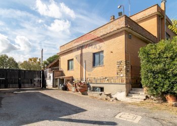 Casa all\'aperto - Casa indipendente VIA ARTURO POMPEATI LUCHINI
 
2368, Fiumicino - foto 3