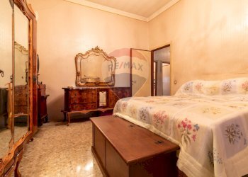 Camera / camera da letto - Casa indipendente VIA ARTURO POMPEATI LUCHINI
 
2368, Fiumicino - foto 15