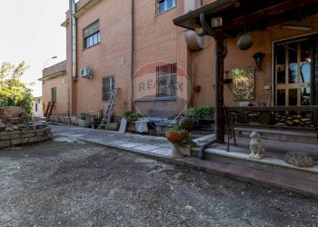 Casa all\'aperto - Casa indipendente VIA ARTURO POMPEATI LUCHINI
 
2368, Fiumicino - foto 27