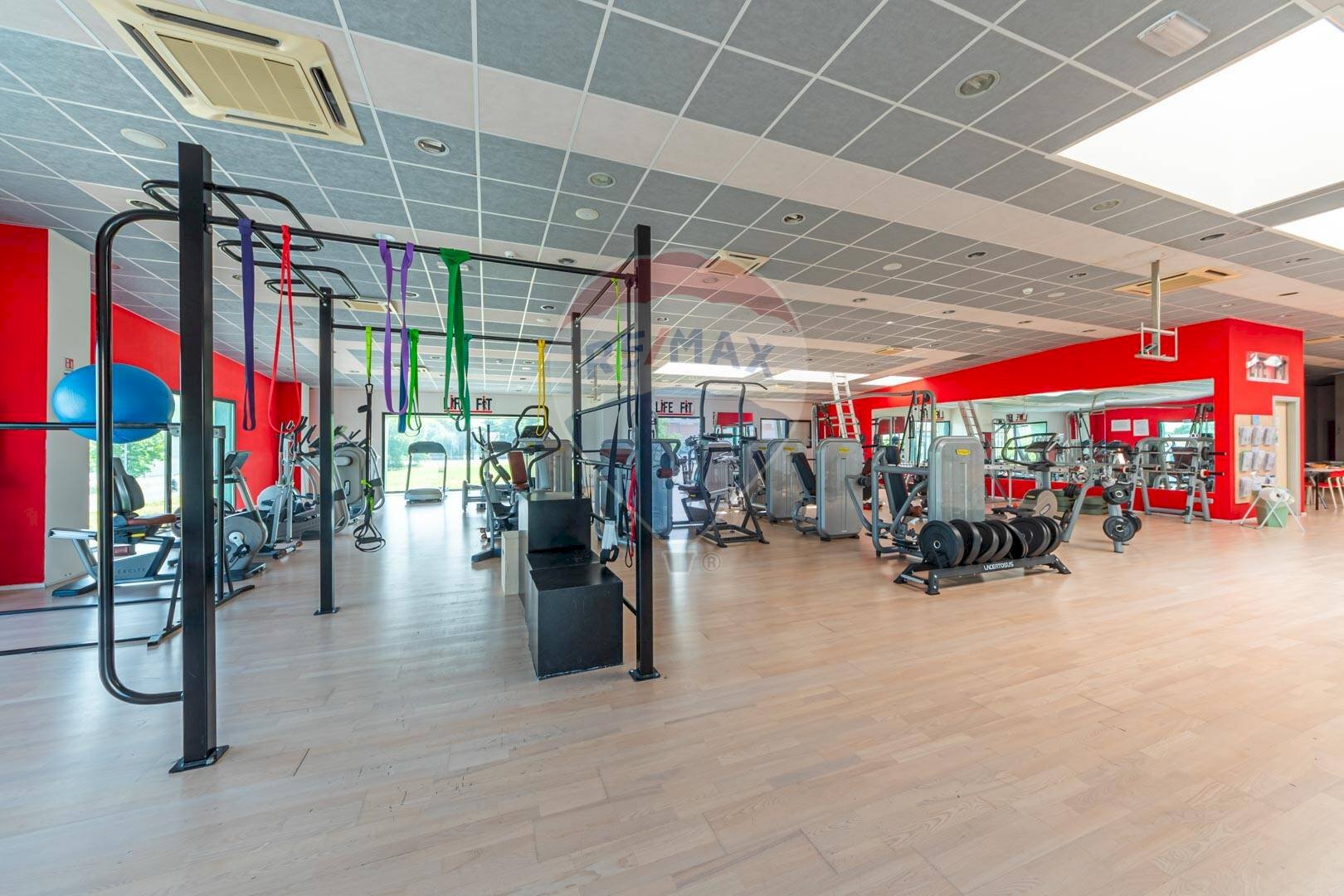 Palestra - Locale Commerciale VIA DEL CONCHELLO
 
9, Canossa - foto 1