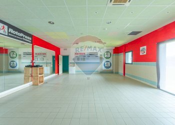 Parcheggio - Locale Commerciale VIA DEL CONCHELLO
 
9, Canossa - foto 20