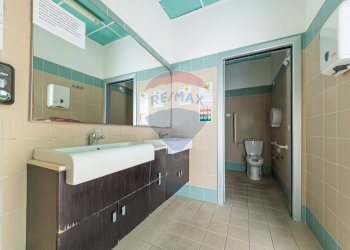 Bagno - Locale Commerciale VIA DEL CONCHELLO
 
9, Canossa - foto 30