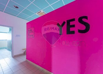 Hall / corridoio - Locale Commerciale VIA DEL CONCHELLO
 
9, Canossa - foto 33