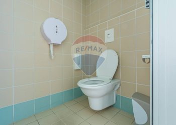 Bagno - Locale Commerciale VIA DEL CONCHELLO
 
9, Canossa - foto 37