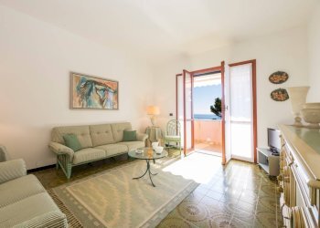 Foto 7 - Trilocale Via Pini d'Aleppo
 
22, Varazze - foto 7