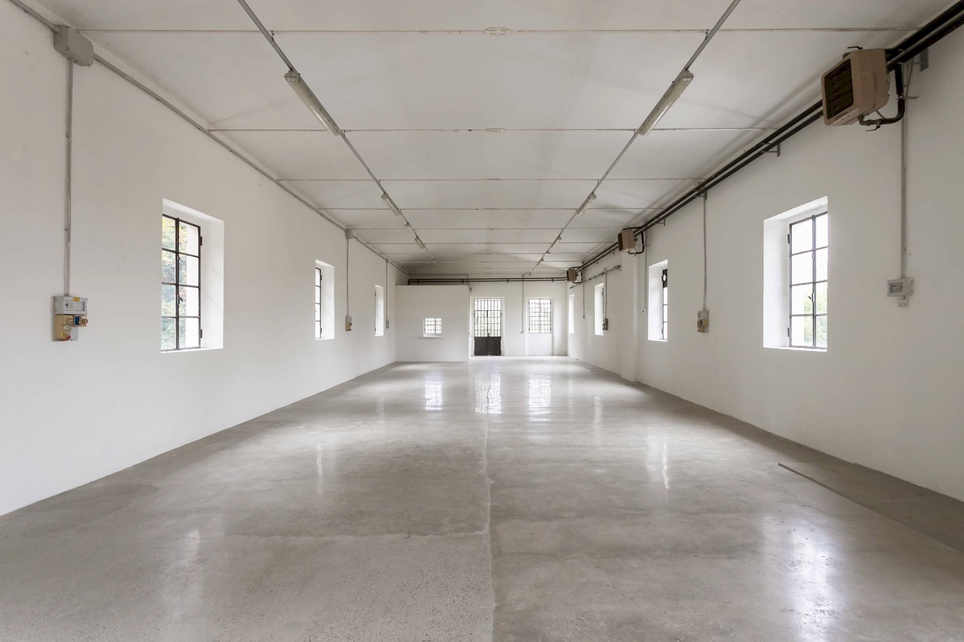 Foto 1 - Laboratory Via Piazzolo
 
5, Villa d'Adda - photo 1