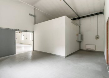 Foto 14 - Laboratory Via Piazzolo
 
5, Villa d'Adda - photo 14