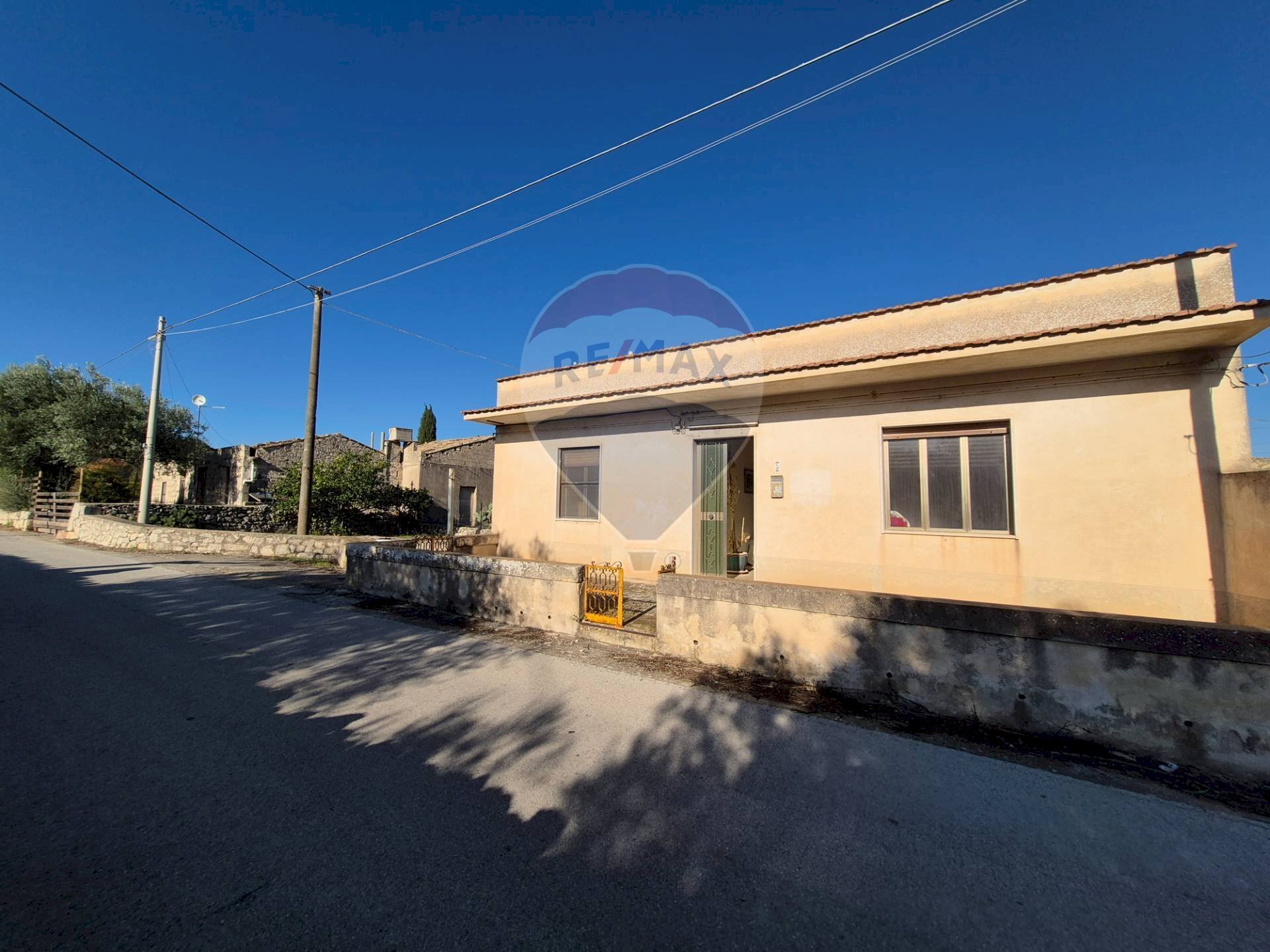 Casa all\'aperto - Casa indipendente via Saitta
 
5, Modica - foto 2