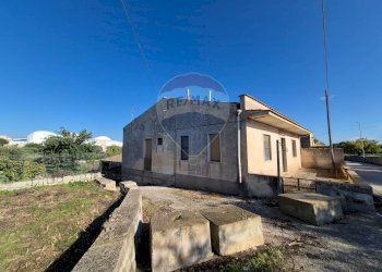 Casa all\'aperto - Casa indipendente via Saitta
 
5, Modica - foto 1