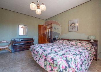 Camera / camera da letto - Casa semi indipendente Viale Regina Margherita
 
74, Villamagna - foto 7