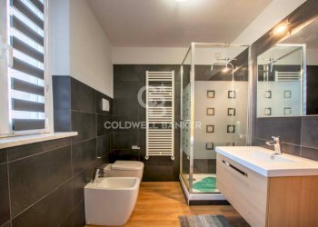 Foto 40 - Villa Via Giovanni Paolo
 
11, Battuda - foto 40