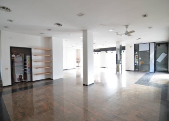 Foto 8 - Locale Commerciale Viale Adamello
 
42, Lecco - foto 8