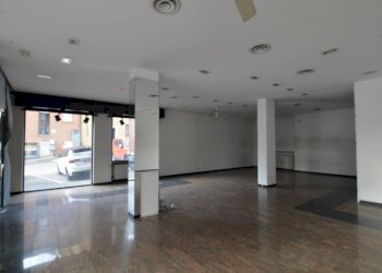 Foto 12 - Locale Commerciale Viale Adamello
 
42, Lecco - foto 12