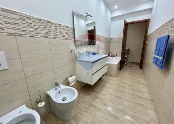 Bagno - Quadrilocale Largo Della Martora
 
5, Palermo - foto 10