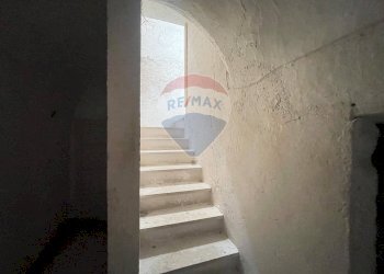 Scale - Independent house Corso Vittorio Emanuele
 
400, Terrasini - photo 8