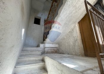 Scale - Independent house Corso Vittorio Emanuele
 
400, Terrasini - photo 11