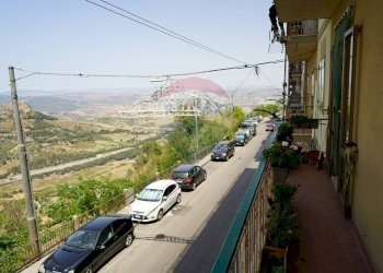 Balcone - Appartamento Corso Sicilia
 
91, Enna - foto 19