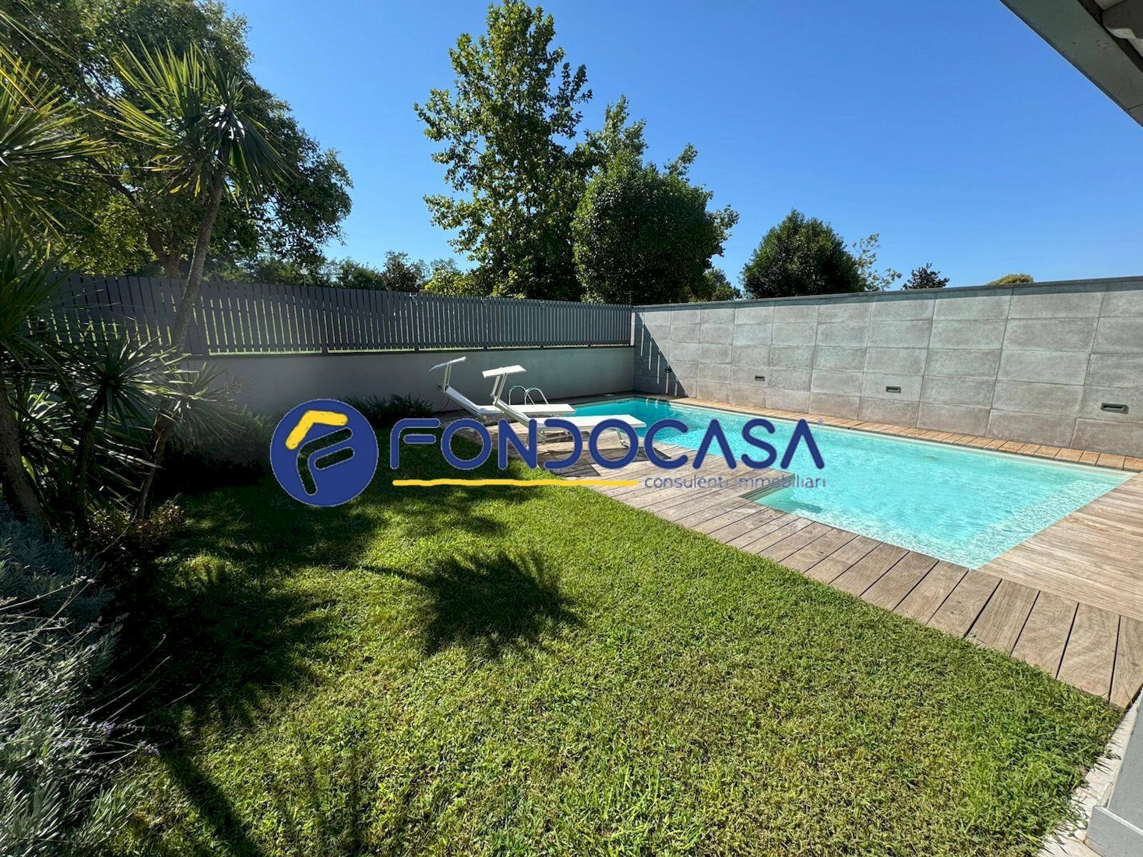 Foto 1 - Villa via nazionale
 
10, Ruviano - photo 1