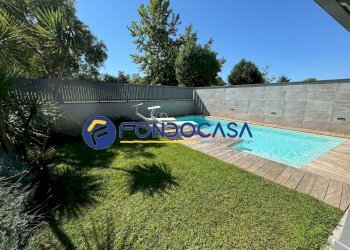 Foto 1 - Villa via nazionale
 
10, Ruviano - foto 1